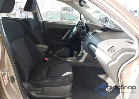 2015 Subaru Forester 2.5I Premium z USA, uszkodzony, nr VIN JF2SJAGC5FH440108